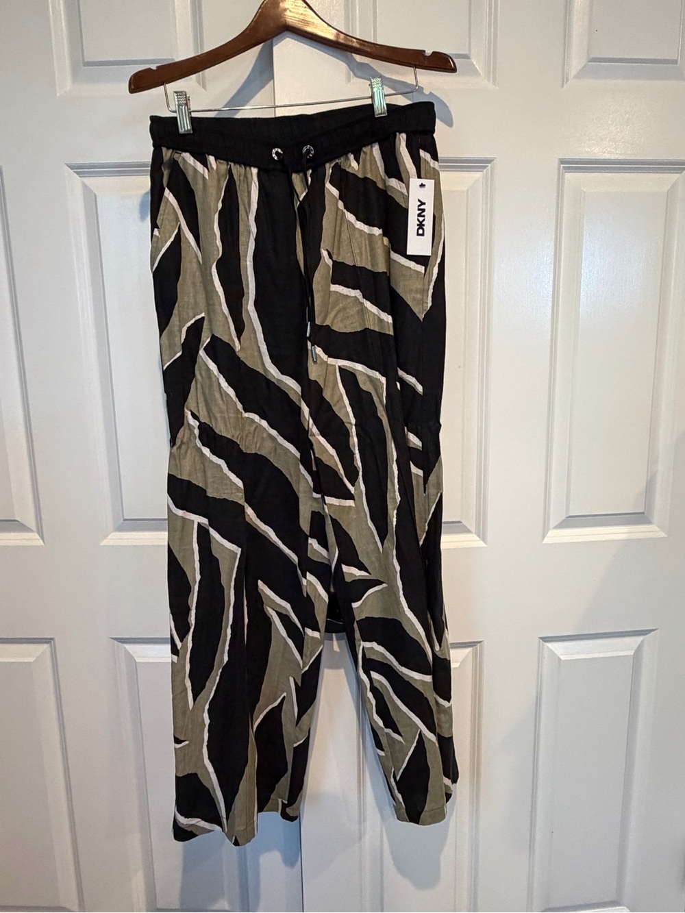 DKNY Black and Olive Zebra-Print Drawstring Linen Pants